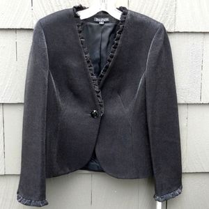 TAHARI lined blazer